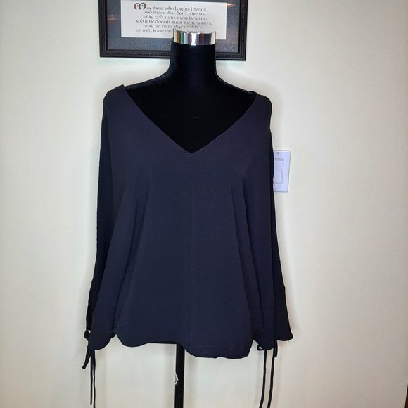 Brand new Gee Gee Boutique Exaggerated Raglan Top - Picture 7 of 12